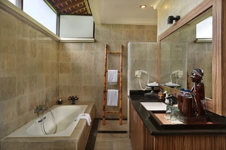 Гили Траванган: Akoya Pool Villa
