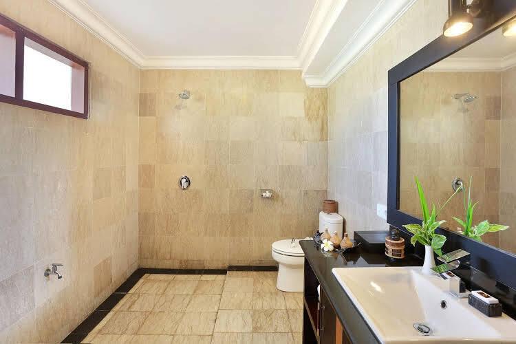Гили Траванган: Akoya Pool Villa
