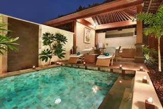 Гили Траванган: Akoya Pool Villa