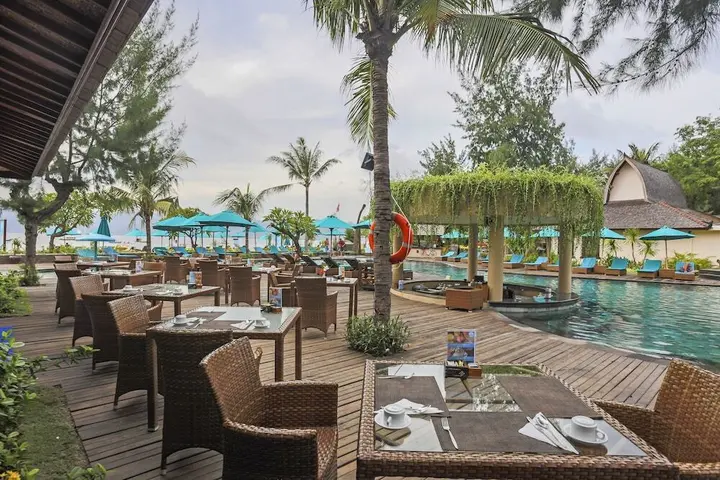 Гили Траванган: Akoya Pool Villa