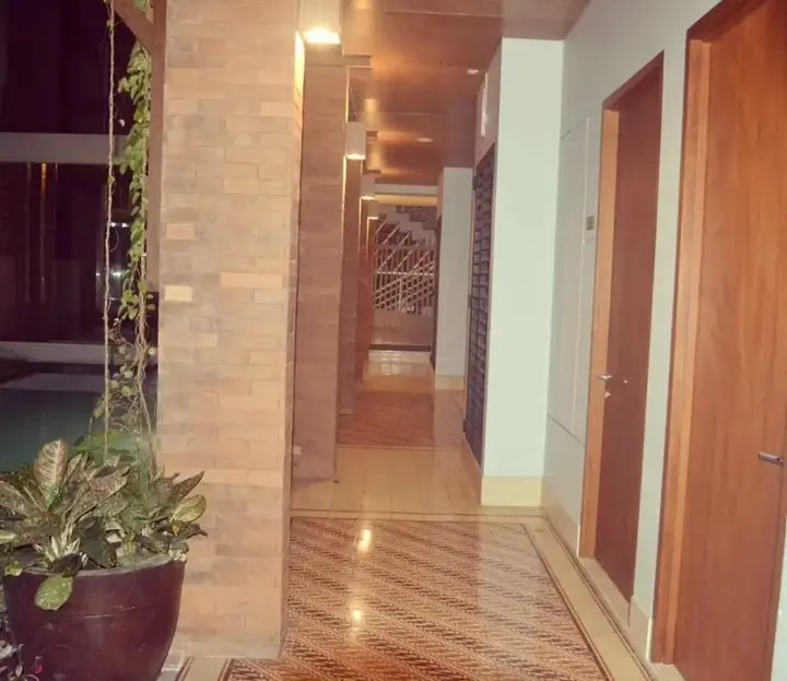 Суракарта: Hotel Parangraja