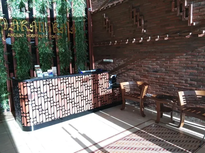 Суракарта: Hotel Parangraja