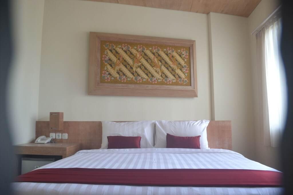 Суракарта: Hotel Parangraja