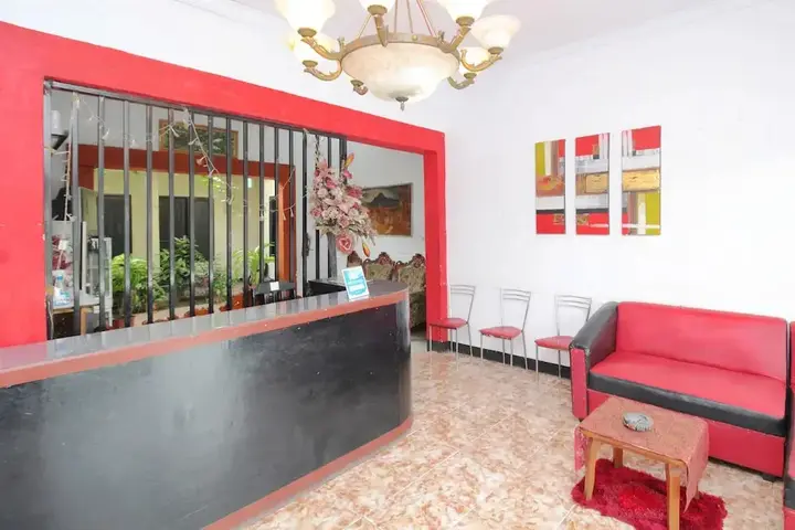Палу: Airy Eco Bandara Mutiara SIS Aljufri 1 Palu