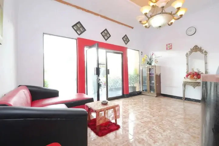 Палу: Airy Eco Bandara Mutiara SIS Aljufri 1 Palu