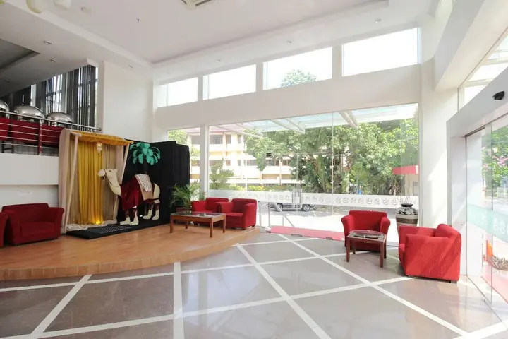 Депок: Airy Caturtunggal Colombo Yogyakarta