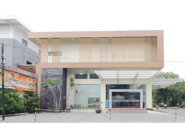 Депок: Airy Caturtunggal Colombo Yogyakarta