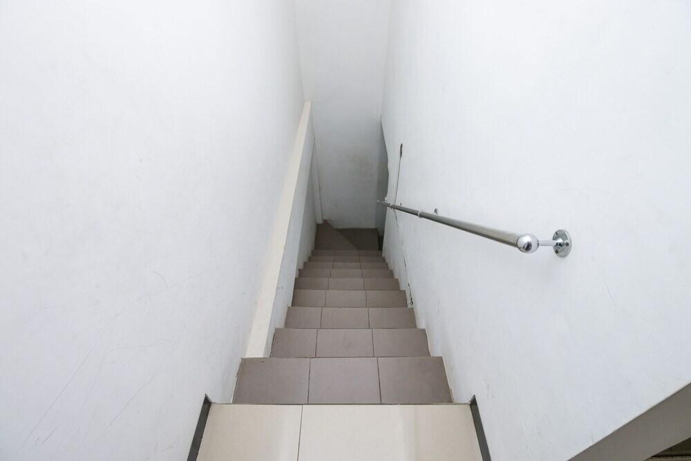 Маланг: Airy Klojen Tidar 2B Malang