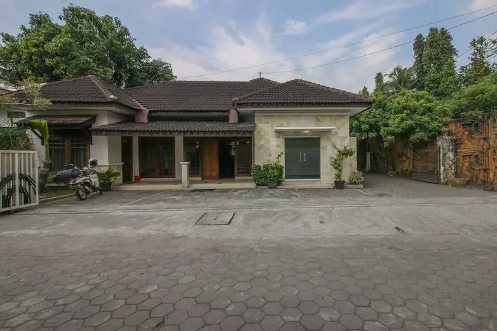 Батуретно: Airy Syariah Mlati Magelang KM 5.5 Yogyakarta