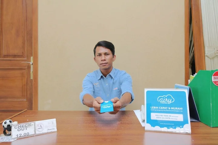 Суракарта: Airy Syariah Manahan Bangau Enam 8 Solo