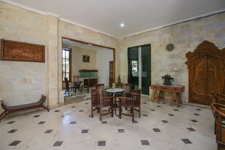 Каликбукбук: Airy Buleleng Kalibukbuk Lovina Bali