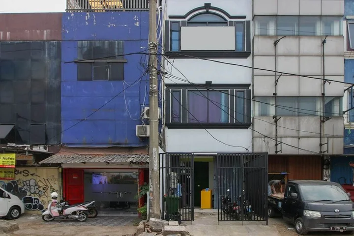 Депок: Airy Eco Margonda Raya 222F Depok