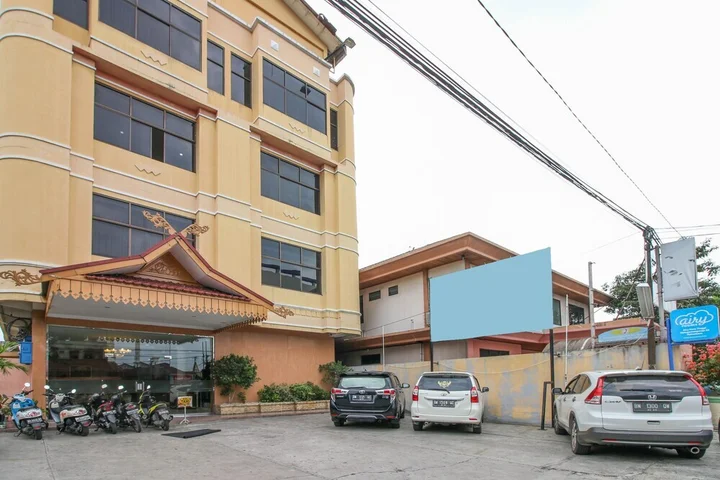 Пеканбару: Airy Kota Tinggi Sisingamangaraja 23 Pekanbaru