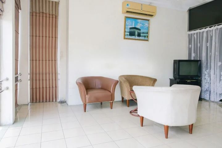 Медан: Airy Medan Petisah Gajah Mada 53