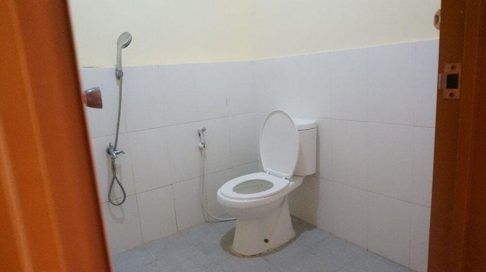 Депок: Airy Syariah Kaliurang KM 5.2 Karangwuni Gang Duku Yogyakarta