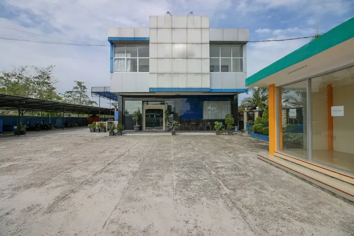 Палангкарая: Airy Syariah Tjilik Riwut KM 4 Palangkaraya