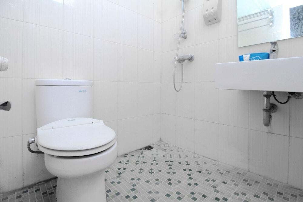 Суракарта: Airy Eco Adi Sucipto Gang Nanas Lima 6 Solo