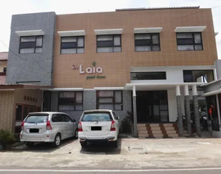 Маланг: Front One Inn Malang