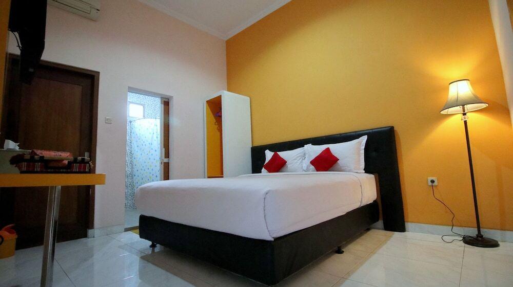 D Java Homestay Unit Ambarrukmo 3 — фото 6