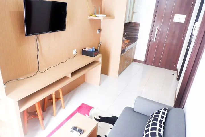 Legok: Cozy Scientia Residence Apartment near Summarecon Mall Gading Serpong