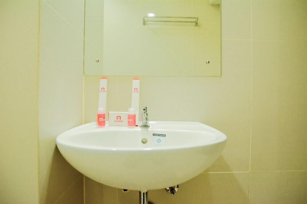 Legok: Brand New Studio Room Atria Residence Apartment