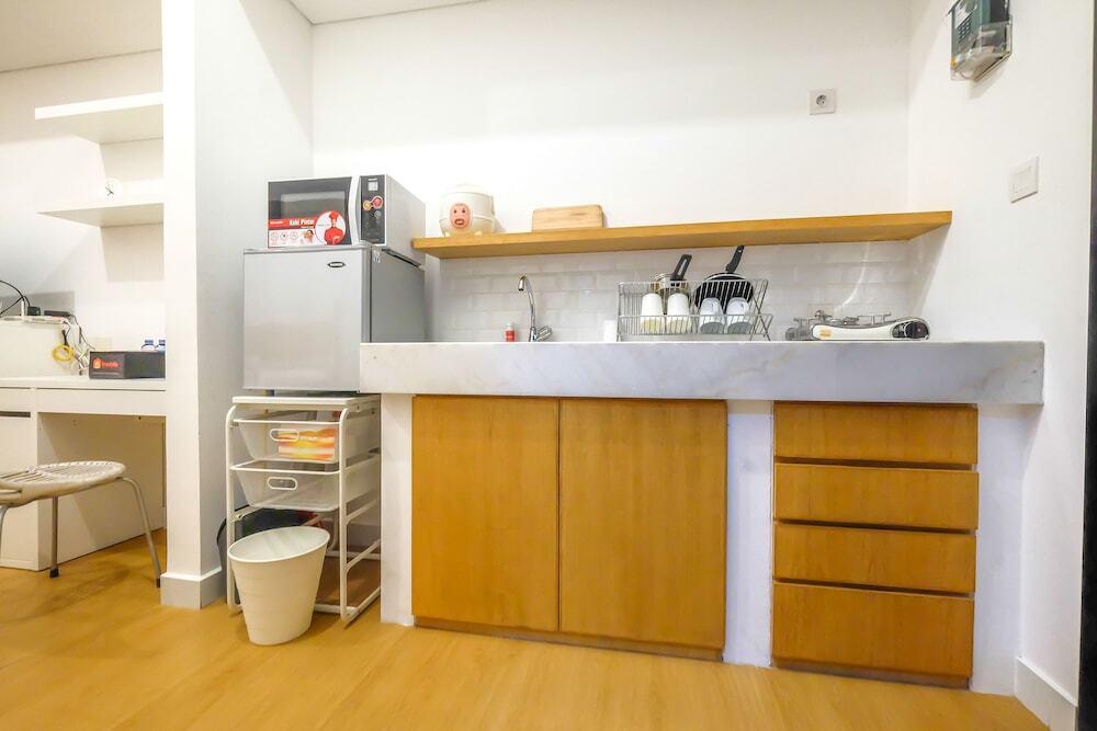 Legok: Modern Studio Casa De Parco Apartment