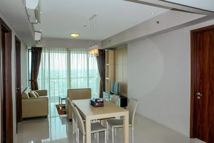 Джакарта: The Royal St. Moritz Apartment