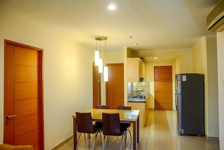 Джакарта: Best Spacious Hampton's Park Apartment