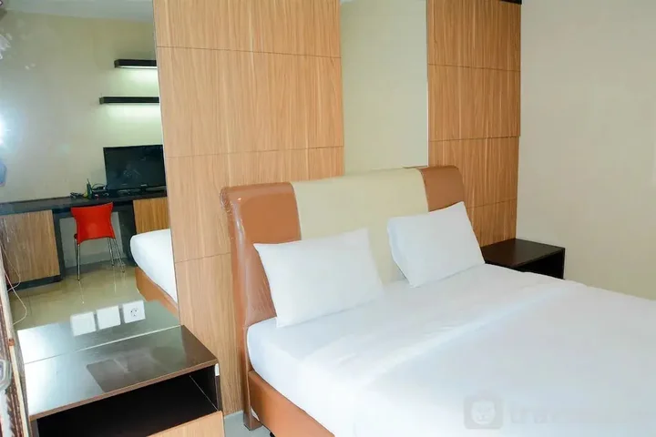 Legok: Exclusive Studio Room Atria Residence Apartment By Travelio