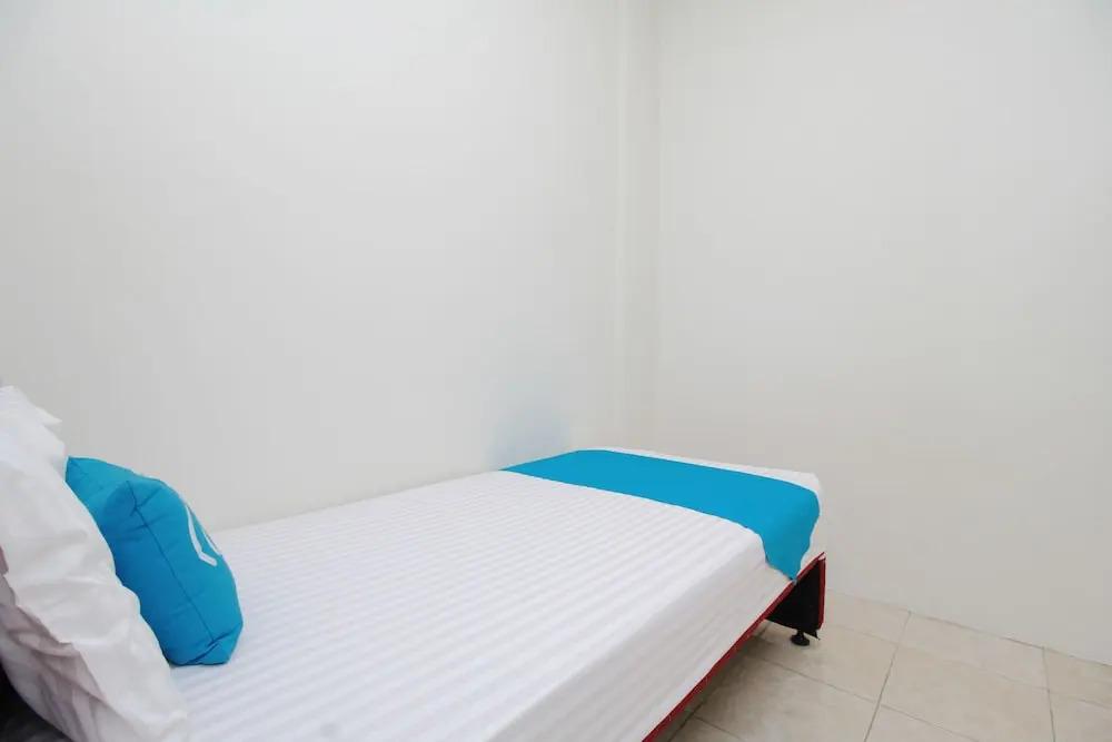Семаранг: Airy Eco Tawangmas Semarang Indah C9
