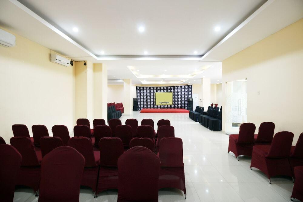 Амбон: Airy Sirimau Rijali 21 Ambon