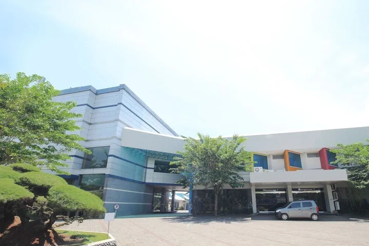 Семаранг: Airy Bandara Ahmad Yani Arteri Utara D4 Semarang
