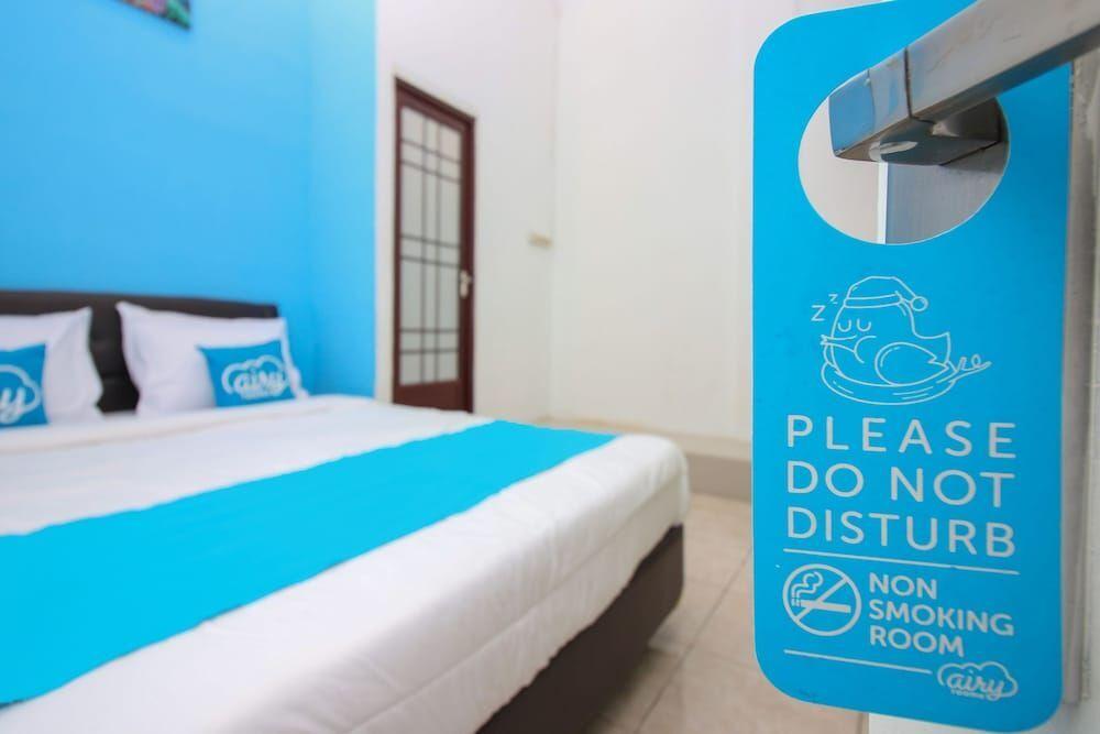 Сурабая: Airy Eco Syariah Mastrip B 21 Surabaya