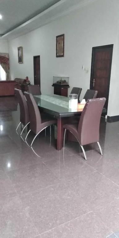 Палембанг: Aldeoz Palembang City Villa Sumsel