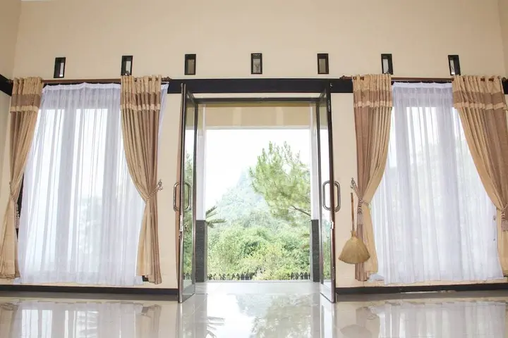 Чиатер: Aldeoz Ciater Cikole Villa Subang