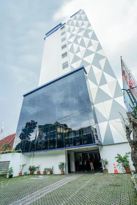 Семаранг: Radja Art and Boutique Hotel Simpang Lima