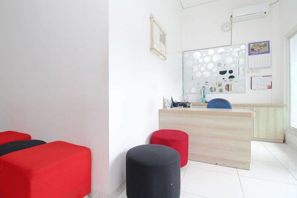 Семаранг: Airy Syariah Semarang Barat Wiroto Tiga 10