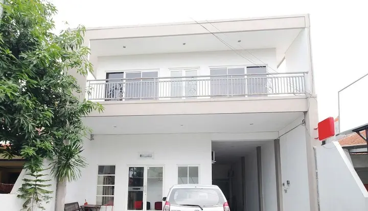 Семаранг: Airy Syariah Semarang Barat Wiroto Tiga 10
