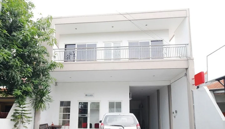 Семаранг: Airy Syariah Semarang Barat Wiroto Tiga 10