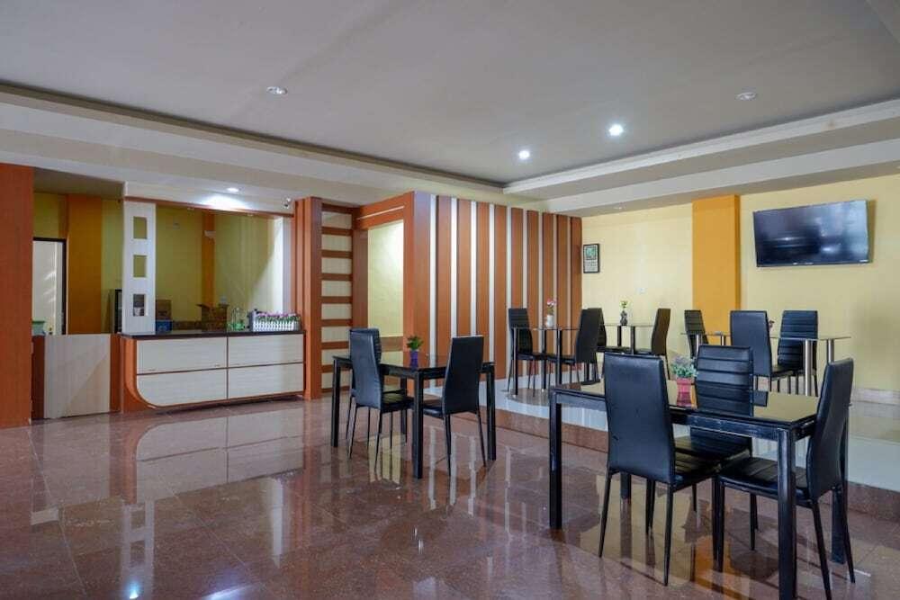 Палу: Airy Tanjung Tururuka 43 Palu