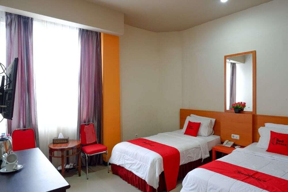Палу: Airy Tanjung Tururuka 43 Palu
