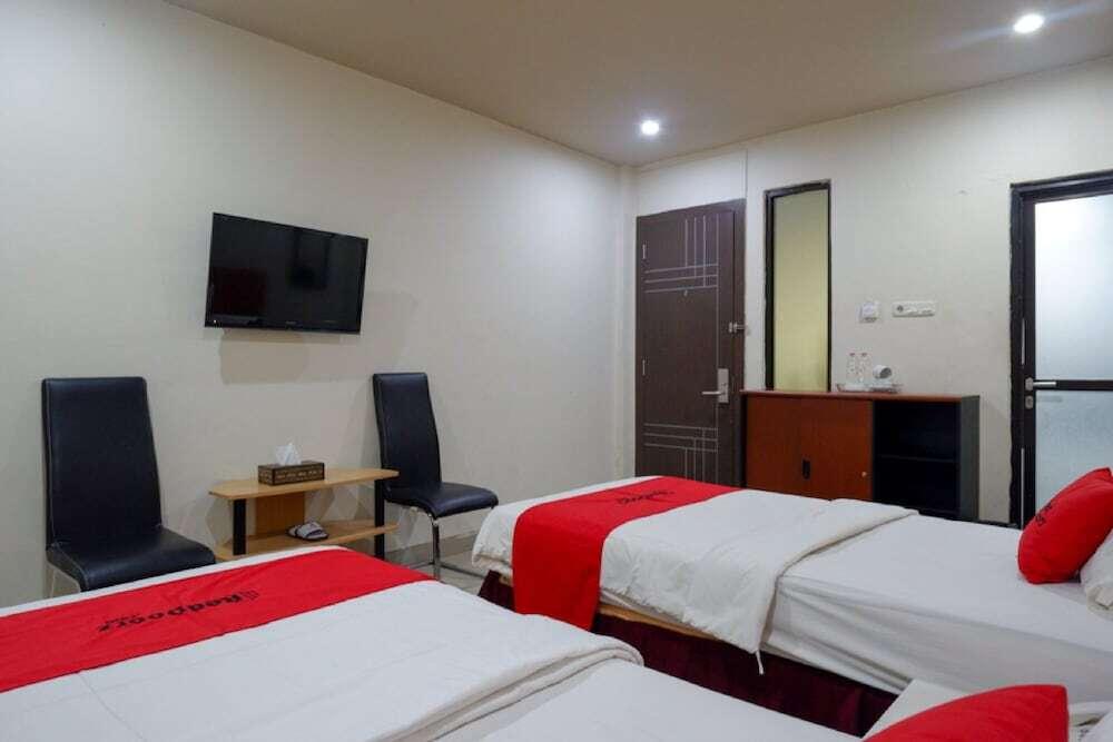 Палу: Airy Tanjung Tururuka 43 Palu