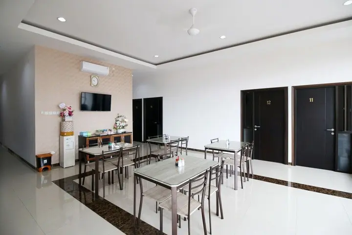 Семаранг: Airy Kranggan Kalikuping 29 Semarang