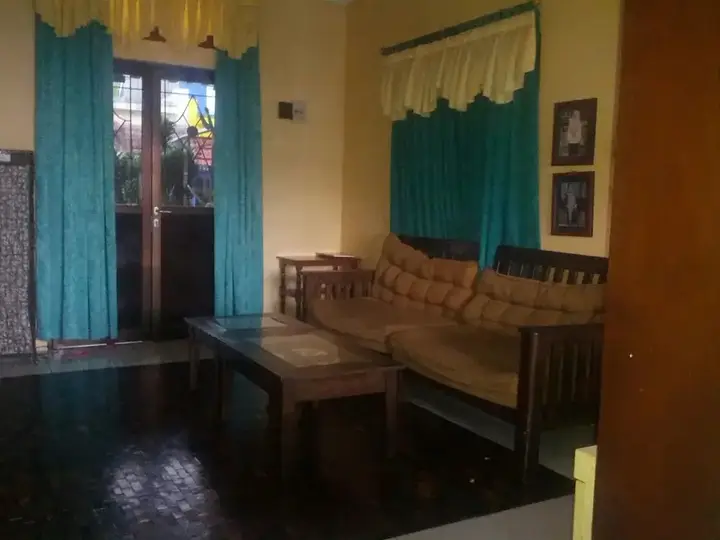Villa Anvil Cipanas 4 Bedroom for 25 pax — фото 3