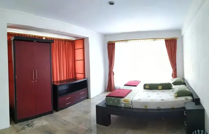Villa Pinggir Danau Puncak for 30 pax — фото 2