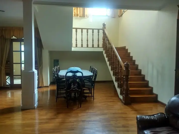Чипанас: Villa Beverly Hills Puncak for 50 pax