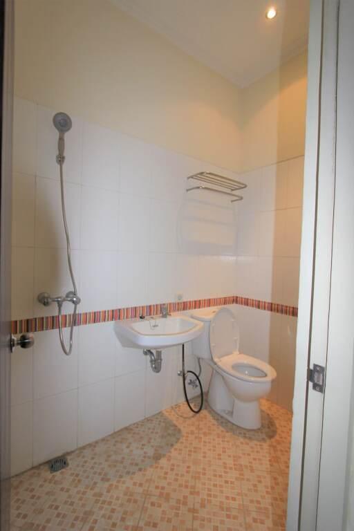 Депок: The Helena Guesthouse