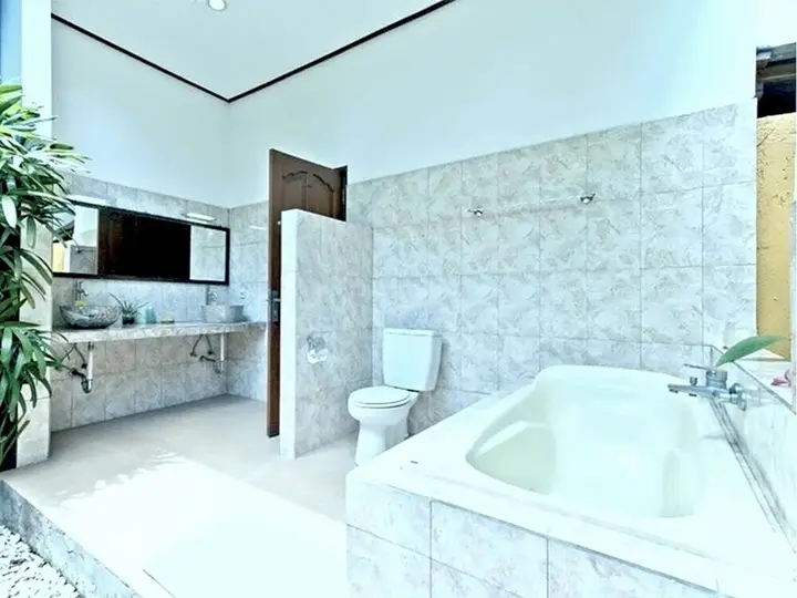 Керобокан: The Nenny Bali Villa Family Home Rentals Seminyak