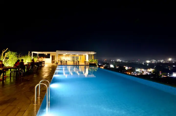 Депок: Student Park Hotel