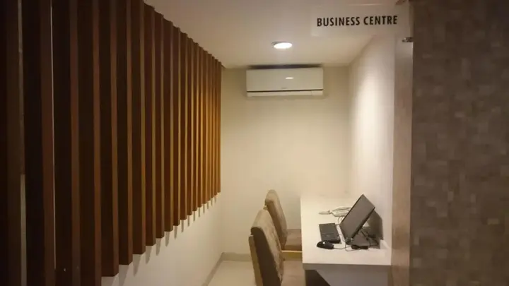 Депок: Student Park Hotel
